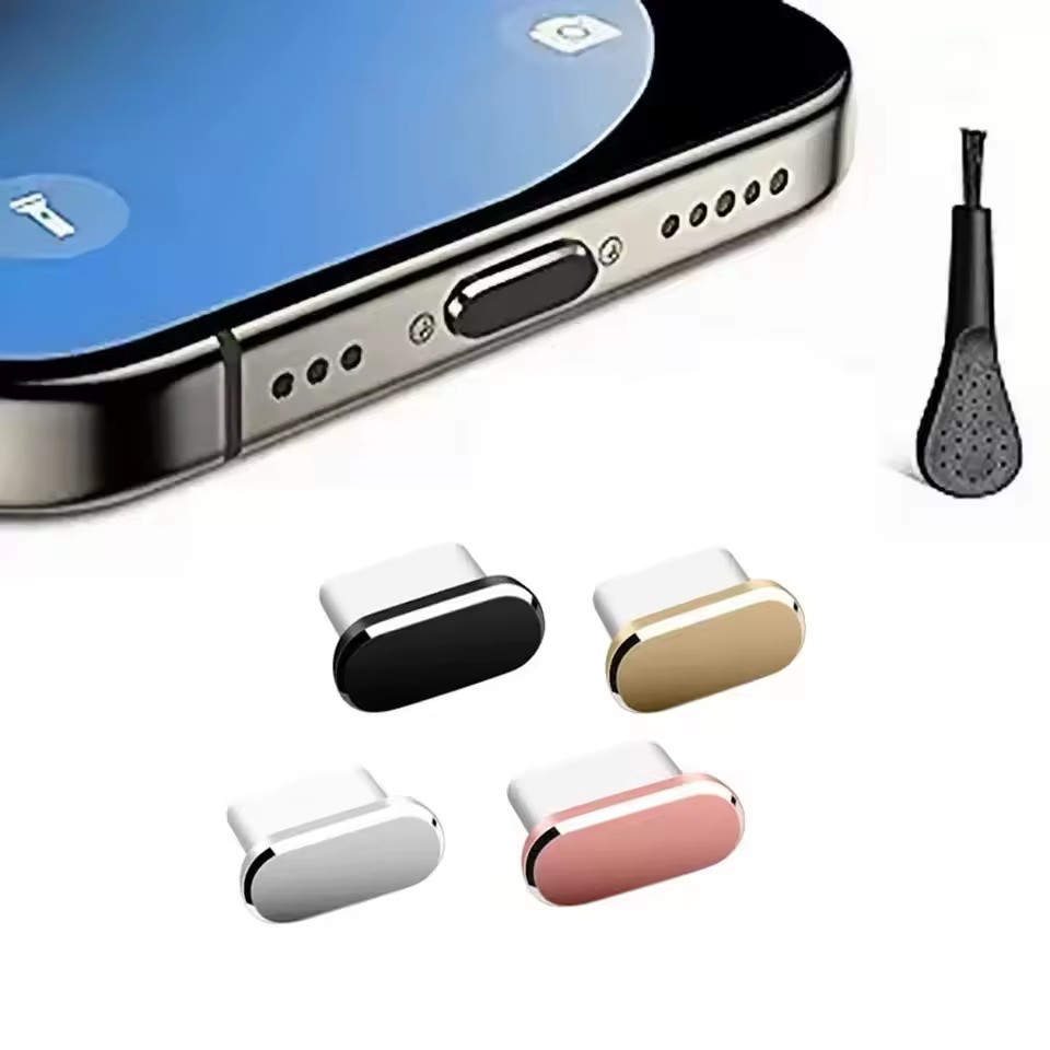 Type C Adapter - ปลั๊กกันฝุ่น USB C 4 ชิ้น พร้อมแปรงทำความสะอาด
